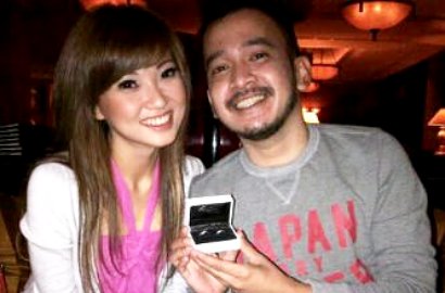 Ruben Onsu dan Wenda Eks Cherry Belle Bahagia Telah Tukar Cincin