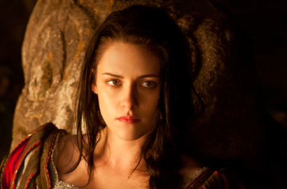 Kristen Stewart Didepak dari Sekuel 'Snow White and the Huntsman'?