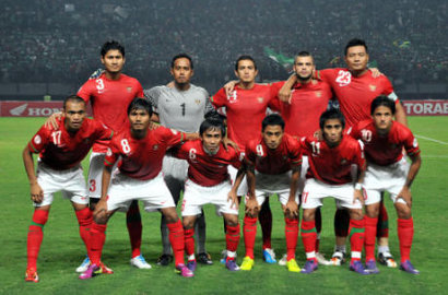 Pelatih Timnas Senior Berburu Bek Tengah untuk Piala AFF 2012