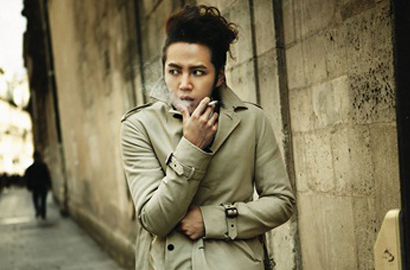 Jang Geun-suk Tampil Maskulin di Majalah Bazaar
