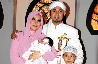 Puput Melati Hamil Anak Ketiga