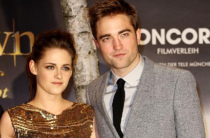 Kristen Stewart dan Robert Pattinson Main Bowling di Jerman