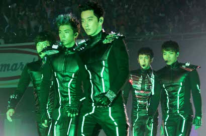 2PM Ucap Terima Kasih Atas Suksesnya Konser di Indonesia