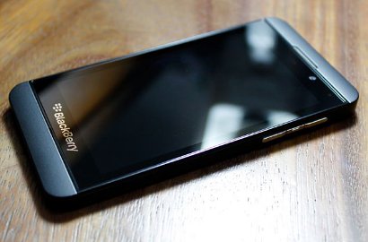 Beredar Bocoran BlackBerry 10 Layar Sentuh Mirip iPhone