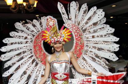 Maria Selena Minta Dukungan untuk Kompetisi Kostum Nasional Miss Universe