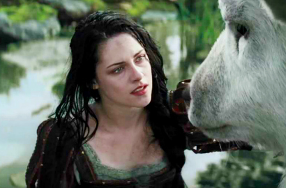 Kristen Stewart Konfirmasi Bintangi 'Snow White and the Huntsman 2'