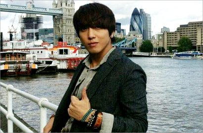 Yong Hwa Bangga Atas Suksesnya Comeback CN Blue