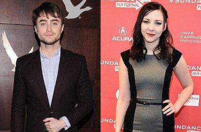 Daniel Radcliffe Kepergok Cium Mesra Pacar Baru di Pesta