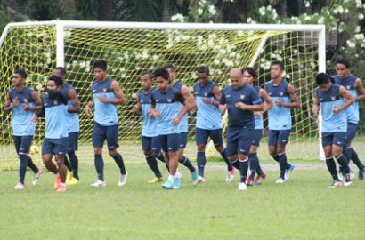 Timnas Benahi Lini Belakang Jelang Lawan Irak di Pra Piala Asia