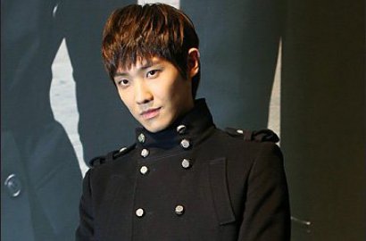 Lee Joon MBLAQ Ogah Ditanya Soal Keluar dari 'WGM'