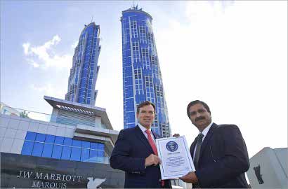 Hotel Tertinggi Sedunia Telah Dibuka di Dubai
