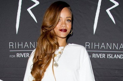 Polisi Temukan Mariyuana di Bis Tur Rihanna