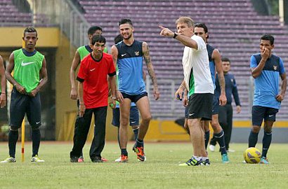 Kembali Latih Timnas, Luis Manuel Blanco Siapkan Strategi Atasi China