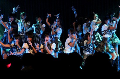 JKT48 Sukses Gelar Konser Khusus untuk Perempuan dan Anak-Anak