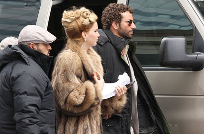 Jennifer Lawrence dan Bradley Cooper Tak Batalkan Syuting di Dekat Boston