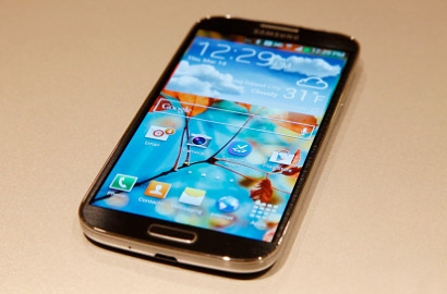 Samsung Galaxy S4 Lebih Mudah Rusak Dibanding S3 dan iPhone 5