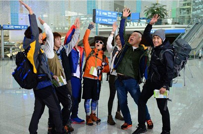 Acara Kim Hyun Joong 'Barefoot Friends' Tayang Eksklusif di TV Kabel ONE