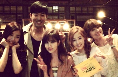 Tae Yeon, Tiffany dan Seohyun Kunjungi Lokasi Syuting Sooyoung SNSD