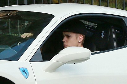 Justin Bieber Kena Kasus Tabrak Lari dengan Paparazzi