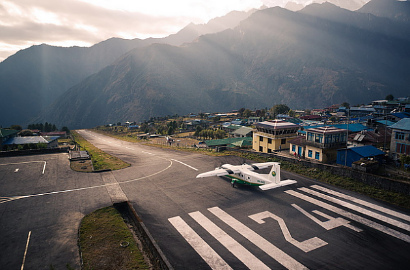 Bandara Paling Mengerikan di Dunia Ada di Nepal