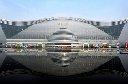 China Miliki Gedung Terbesar Sedunia yang Muat 20 Opera House Sidney