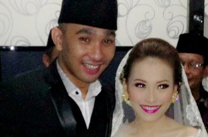 Dinikahi Putra Eks Kapolri, Ayah Bantah Ayu Ting Ting Hamil