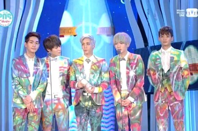 SHINee Kalahkan SNSD dan Sistar di Mnet 20's Choice Awards 2013