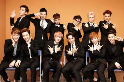 EXO Buka Butik Berkonsep Gaya Anak Sekolahan Terinspirasi 'Growl'