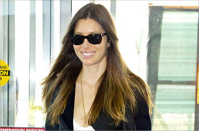 Jessica Biel Pakai Timberlake Jadi Nama Belakang