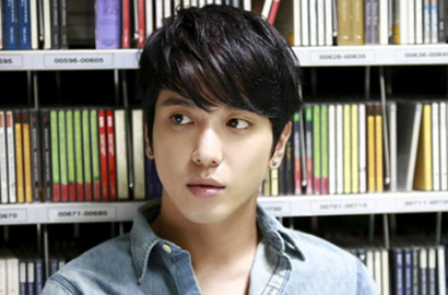 Gantengnya Jung Yong Hwa CN Blue Perankan VJ di Serial Baru