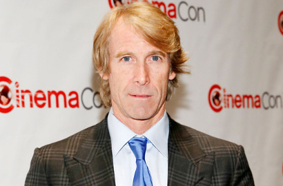 Sukses dengan 'Transformers', Sutradara Michael Bay Ingin Bikin Film Horor