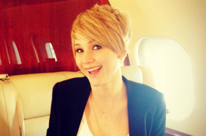 Giliran Jennifer Lawrence Potong Rambut Jadi Cepak