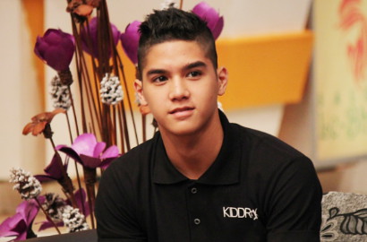 Al Ghazali Menolak Disebut Playboy