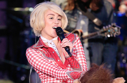 Miley Cyrus Sebut Konser Bangerz' Mendidik untuk Anak-Anak