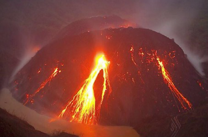 Gunung Kelud Meletus, Netizen di Twitter Abaikan Valentine