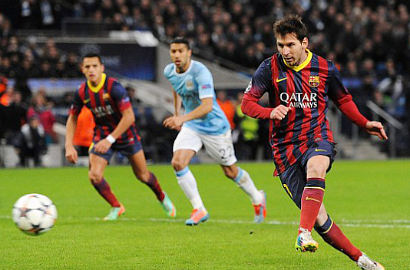 Lionel Messi cs Taklukkan 10 Pemain Manchester City di Leg 1 Liga Champions