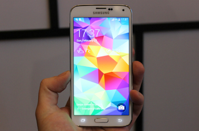 Samsung Perkenalkan Galaxy S5 dengan Sensor Sidik Jari
