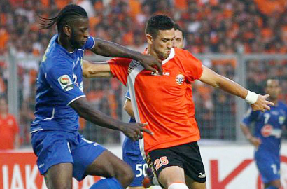 Akhirnya Duel Panas Persib vs Persija Akan Digelar 8 Mei