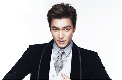 Lee Min Ho Ingin Peran yang Bisa Pakai Sandal Rumah