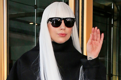 Lady GaGa Ungkap Preview Video Musik 'G.U.Y'