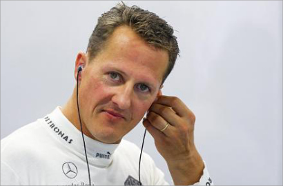 Michael Schumacher Lakukan Kontak Mata untuk Merespon Suara
