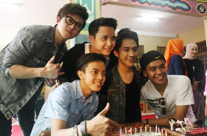 SMASH Rayakan Ultah ke-4 Tanpa Ilham