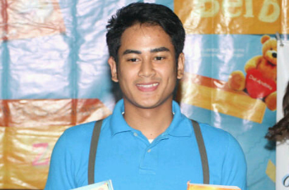 Dwi Andhika Launching Novel Kedua 'I Love You Beb'