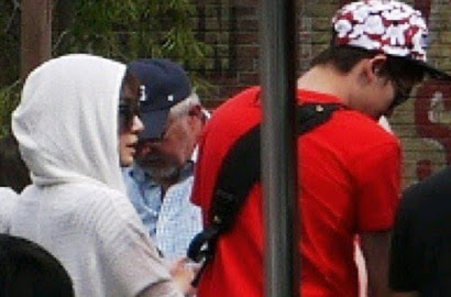 Tiffany SNSD dan Nichkhun 2PM Kencan di Disneyland?