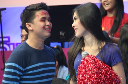 Syahnaz Tak Percaya Billy Syahputra Pacari Cleo Eks JKT48