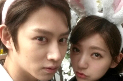 Heechul SuJu Unggah Foto Imut Bareng Istri 'We Got Married'