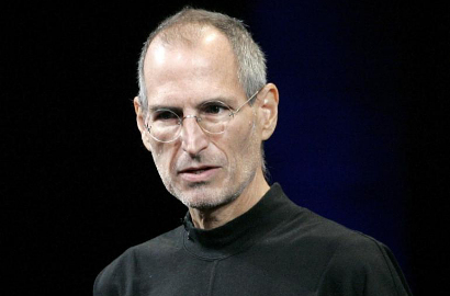 Samsung Manfaatkan Kematian Steve Jobs untuk Serang Apple