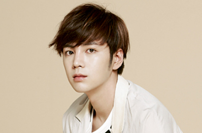 Jang Geun Suk Dianggap Seleb Paling Cocok Terlihat Sombong