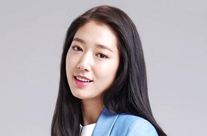 Park Shin Hye Susul Sumbang Rp 555 Juta ke Korban Kapal Tenggelam