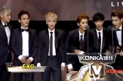 EXO Raih Piala Grup Asia Paling Berpengaruh di China Music Awards